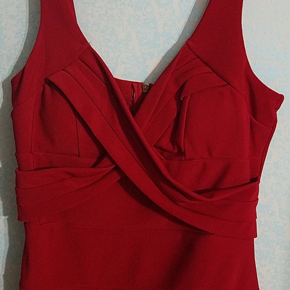 Red Dress - Picture 2 of 4